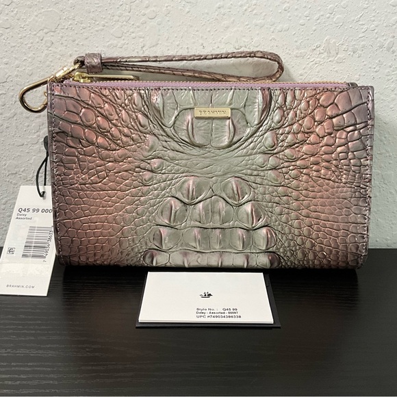 Brahmin Daisy Wristlet SILVERY PINk & GREEN MELBOURNE NWT